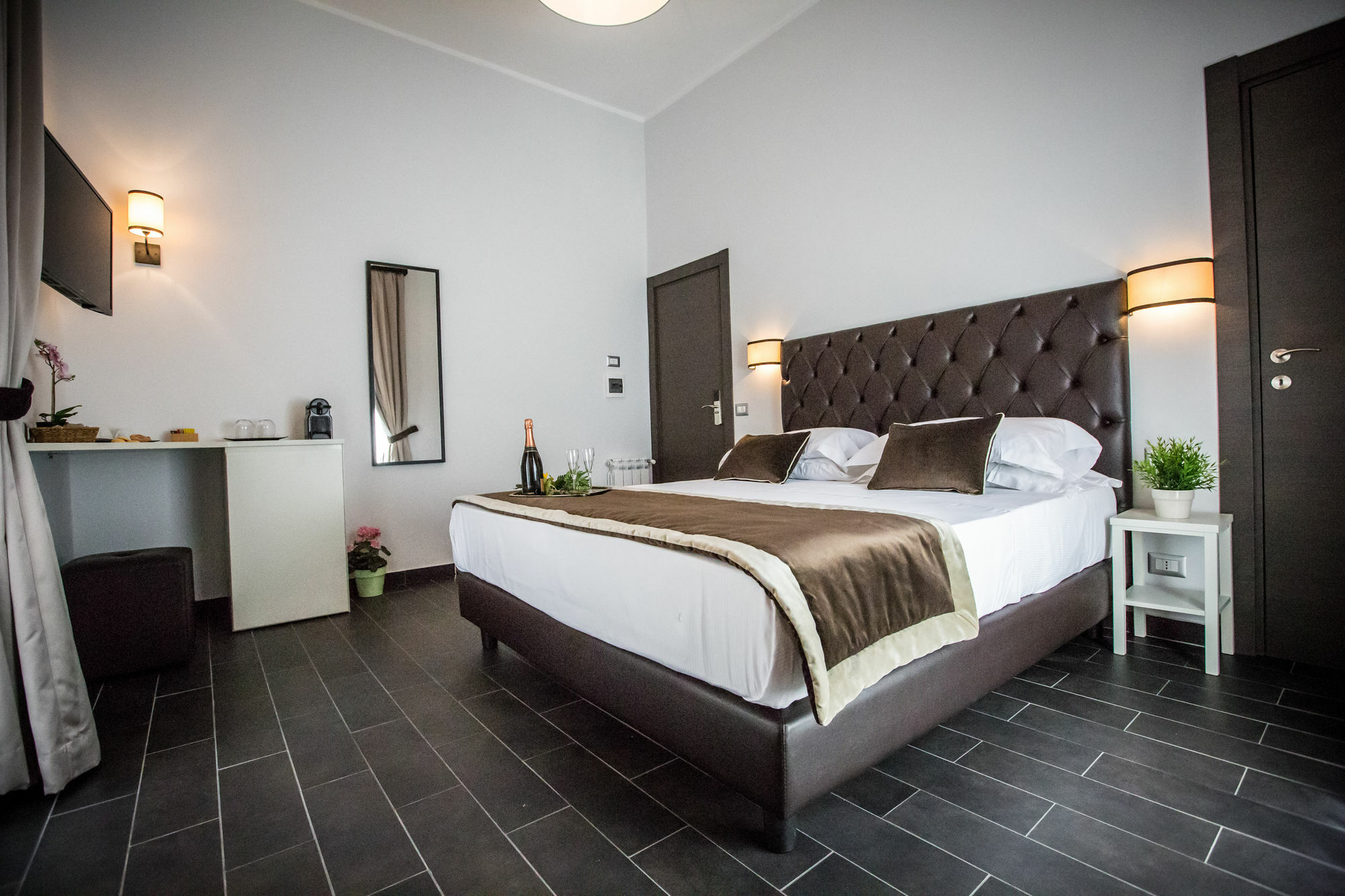 מלון רומא San Pietro Leisure And Luxury מראה חיצוני תמונה